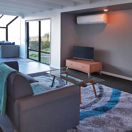 Picturesque Views At Woodlands Close Queenstown Exterior photo