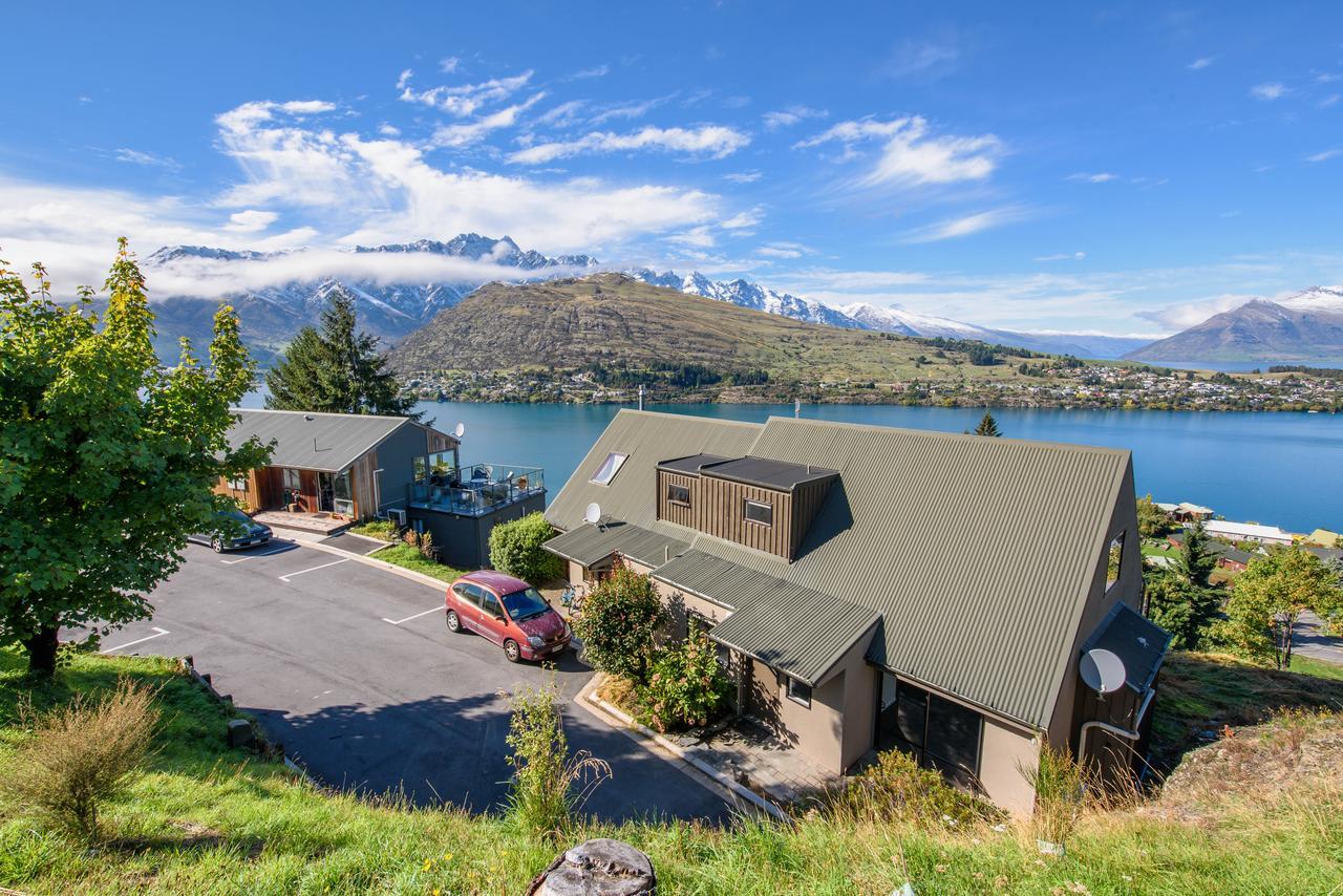 Picturesque Views At Woodlands Close Queenstown Exterior photo