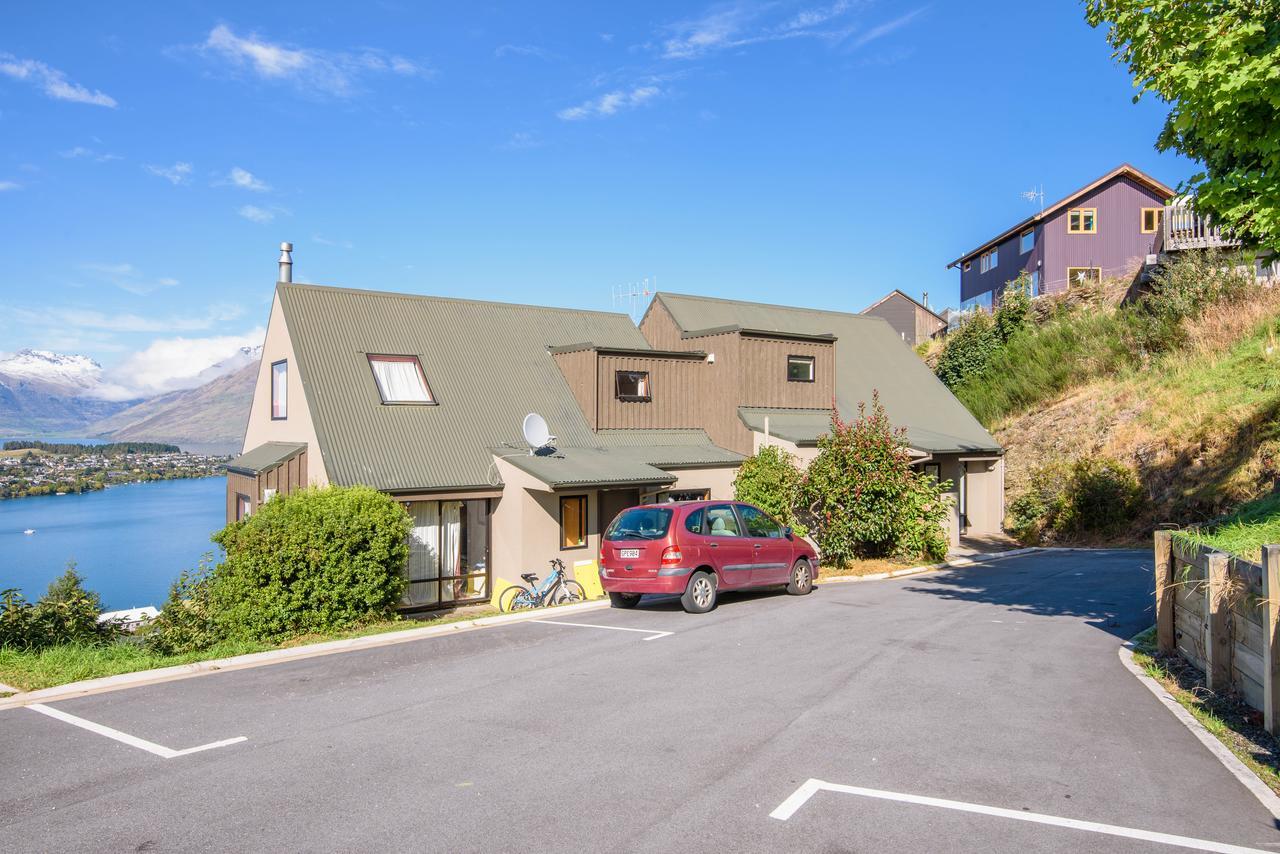 Picturesque Views At Woodlands Close Queenstown Exterior photo